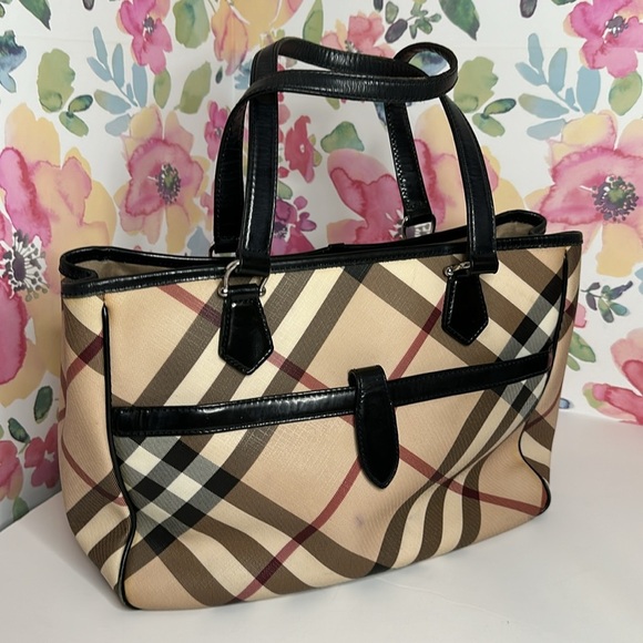 💯Authentic  BURBERRY HAYMARKET CHECK TOTE BAG LEATHER  HANDBAGS WOMEN🍀 - Picture 17 of 17